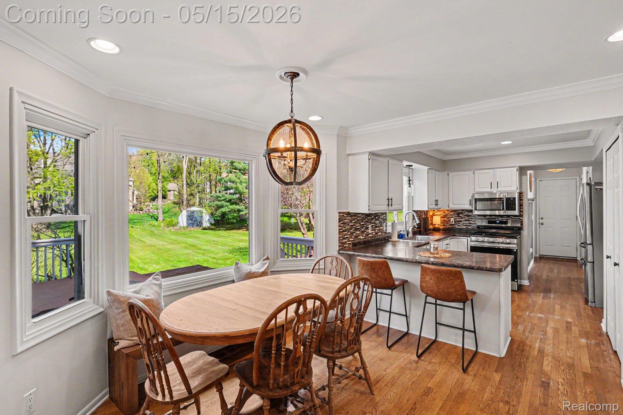 5600 Chestnut Hill Drive