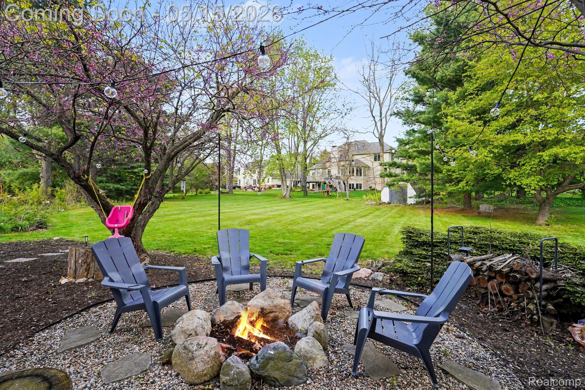 5600 Chestnut Hill Drive