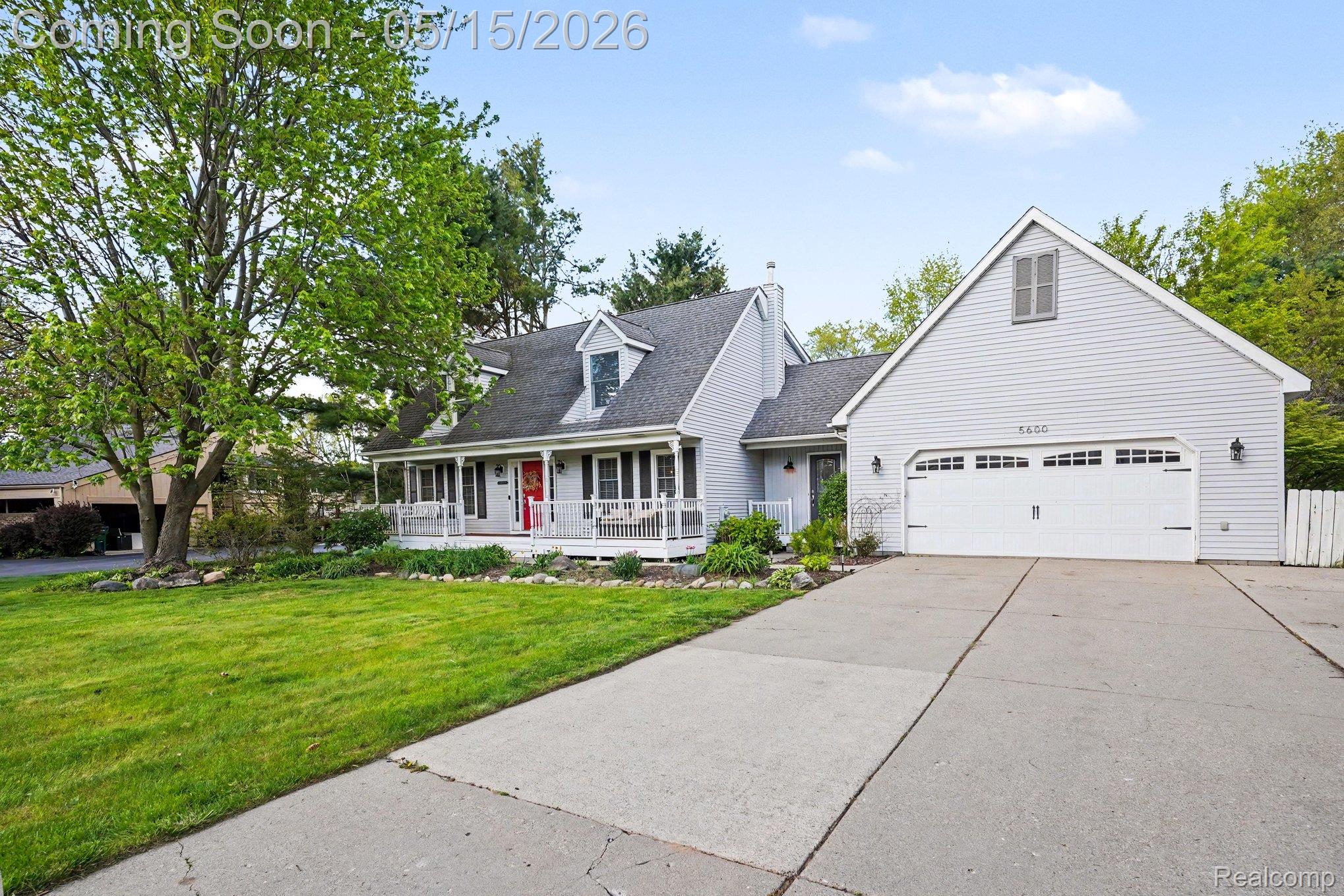 5600 Chestnut Hill Drive
