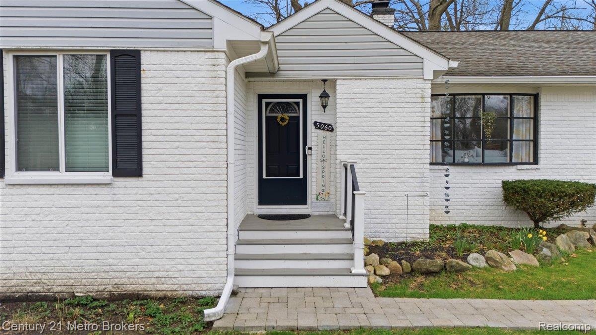 5060 Oneida Drive