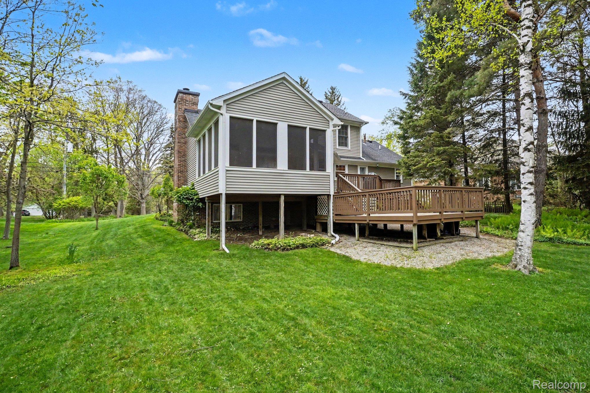 7690 Allen Road