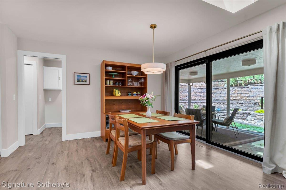 6692 Balmoral Terrace