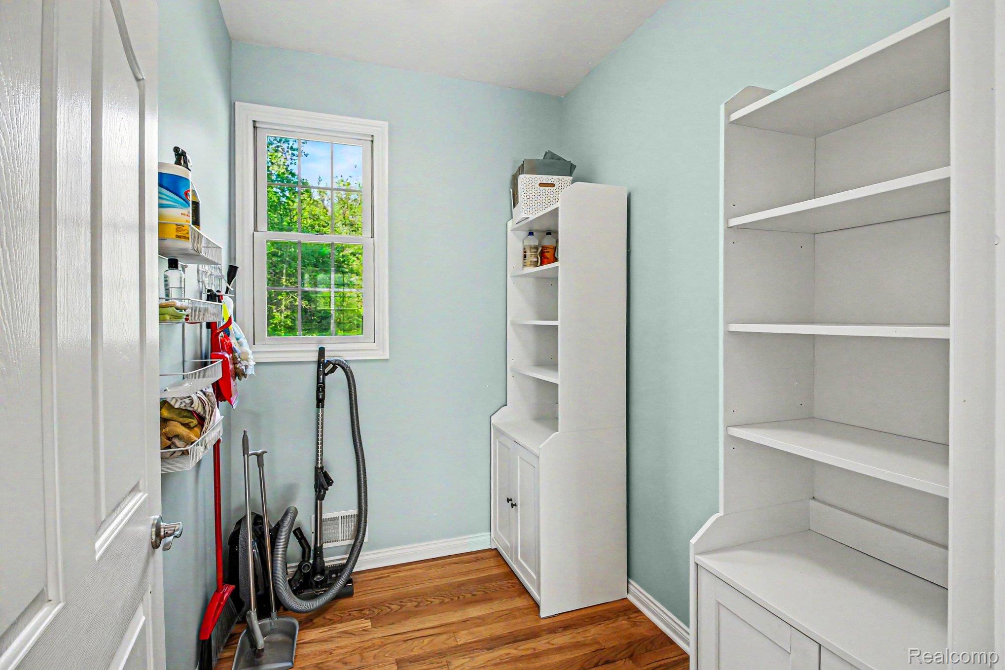 9367 Wildflower Way