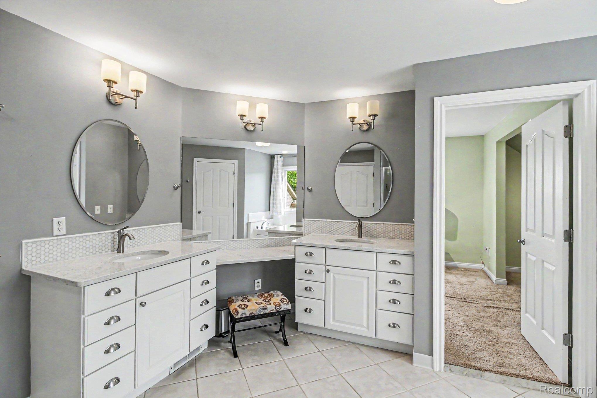9367 Wildflower Way