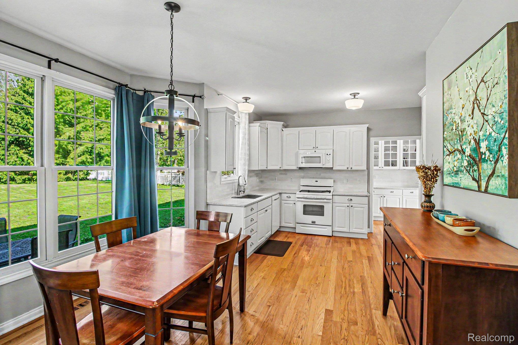 9367 Wildflower Way