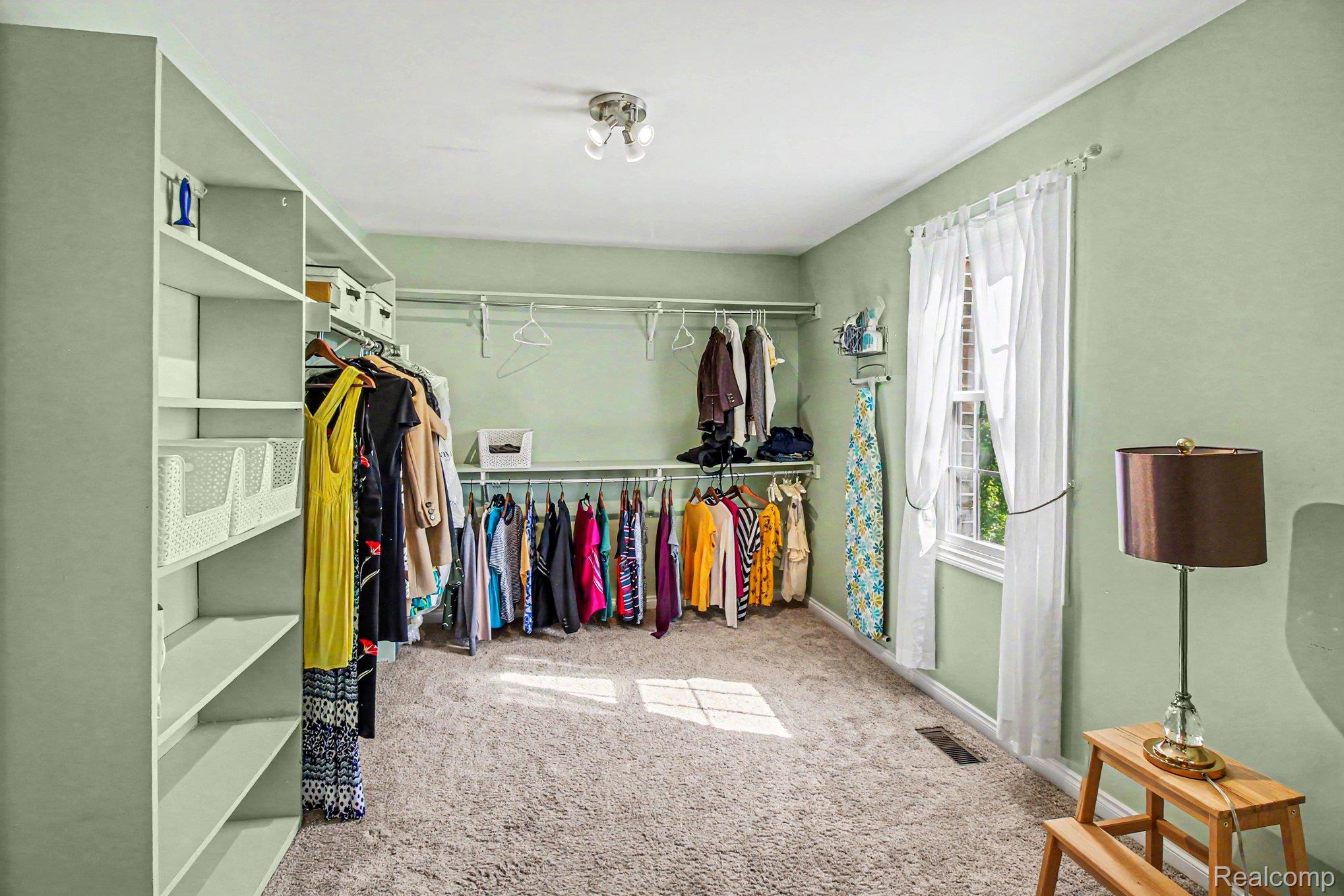 9367 Wildflower Way