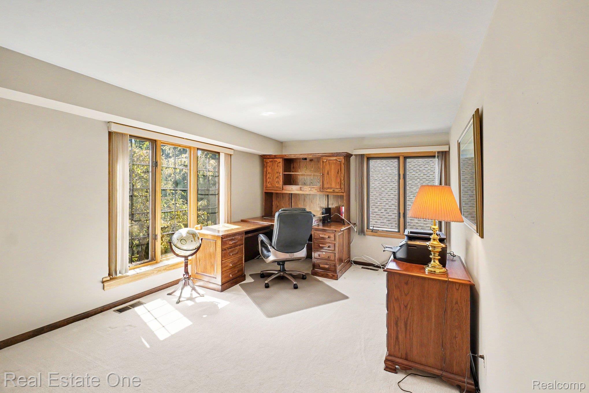 8019 Deerwood Road