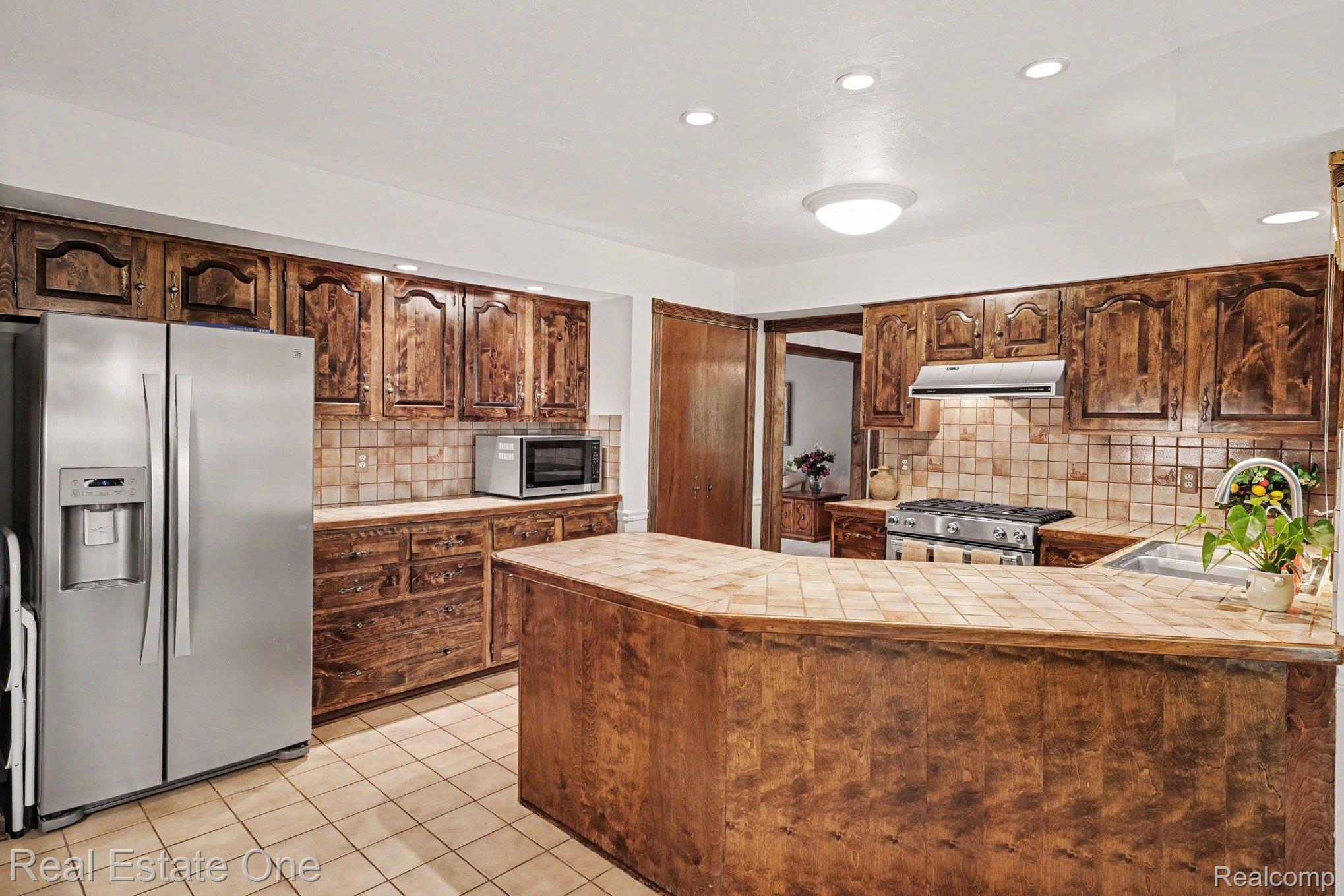 8019 Deerwood Road