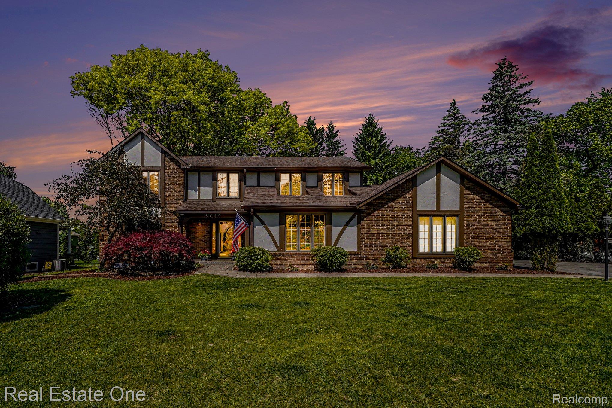 8019 Deerwood Road