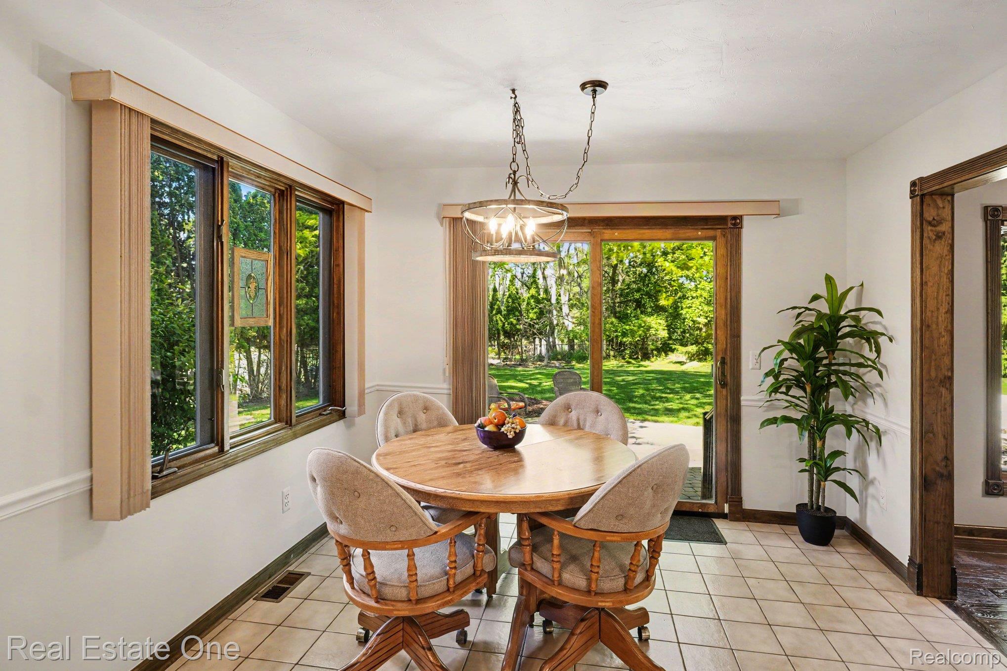 8019 Deerwood Road