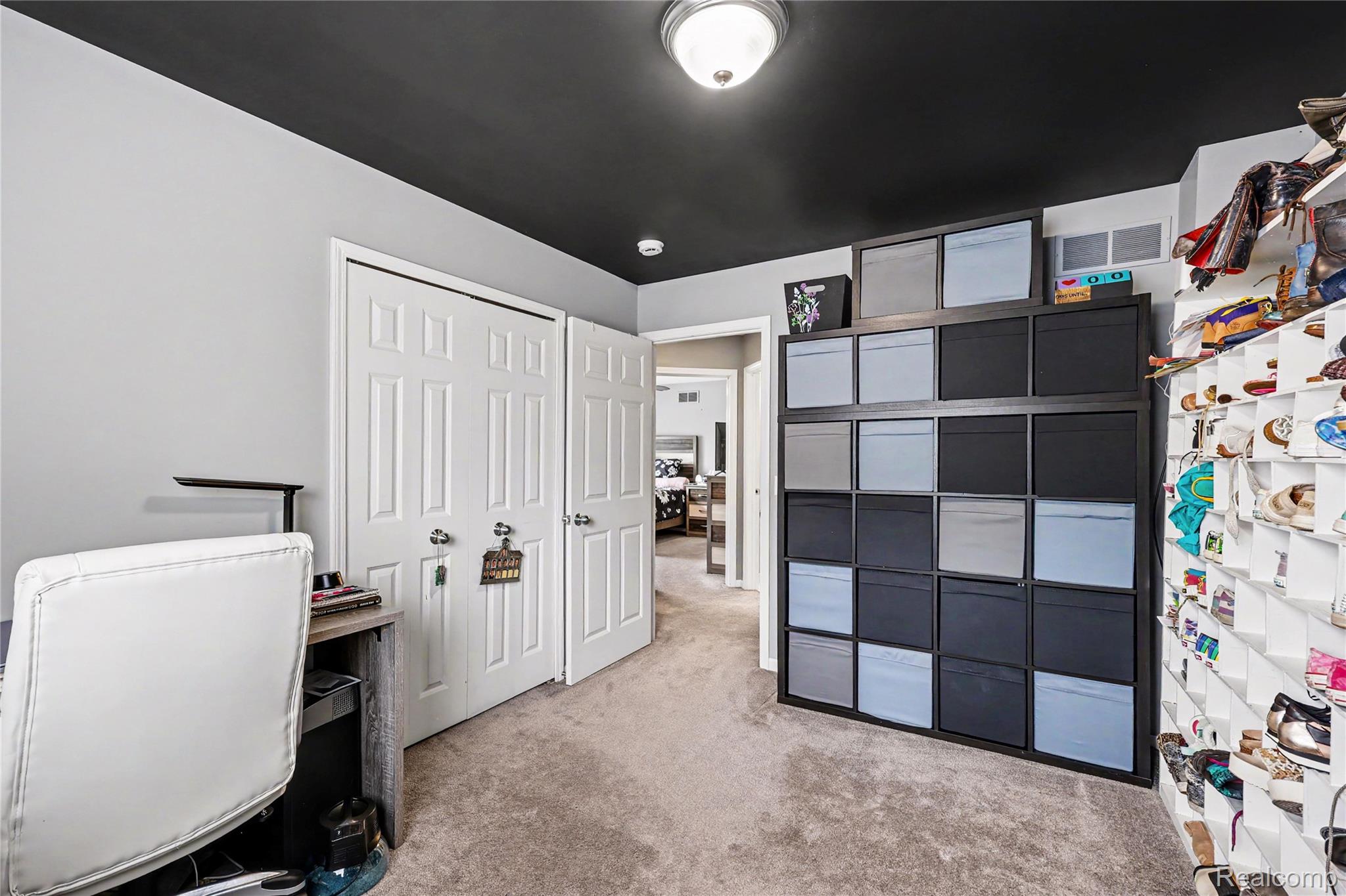 4448 Sunflower Circle