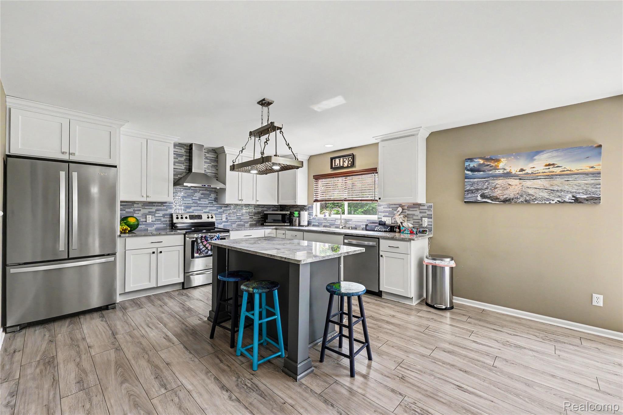 4448 Sunflower Circle