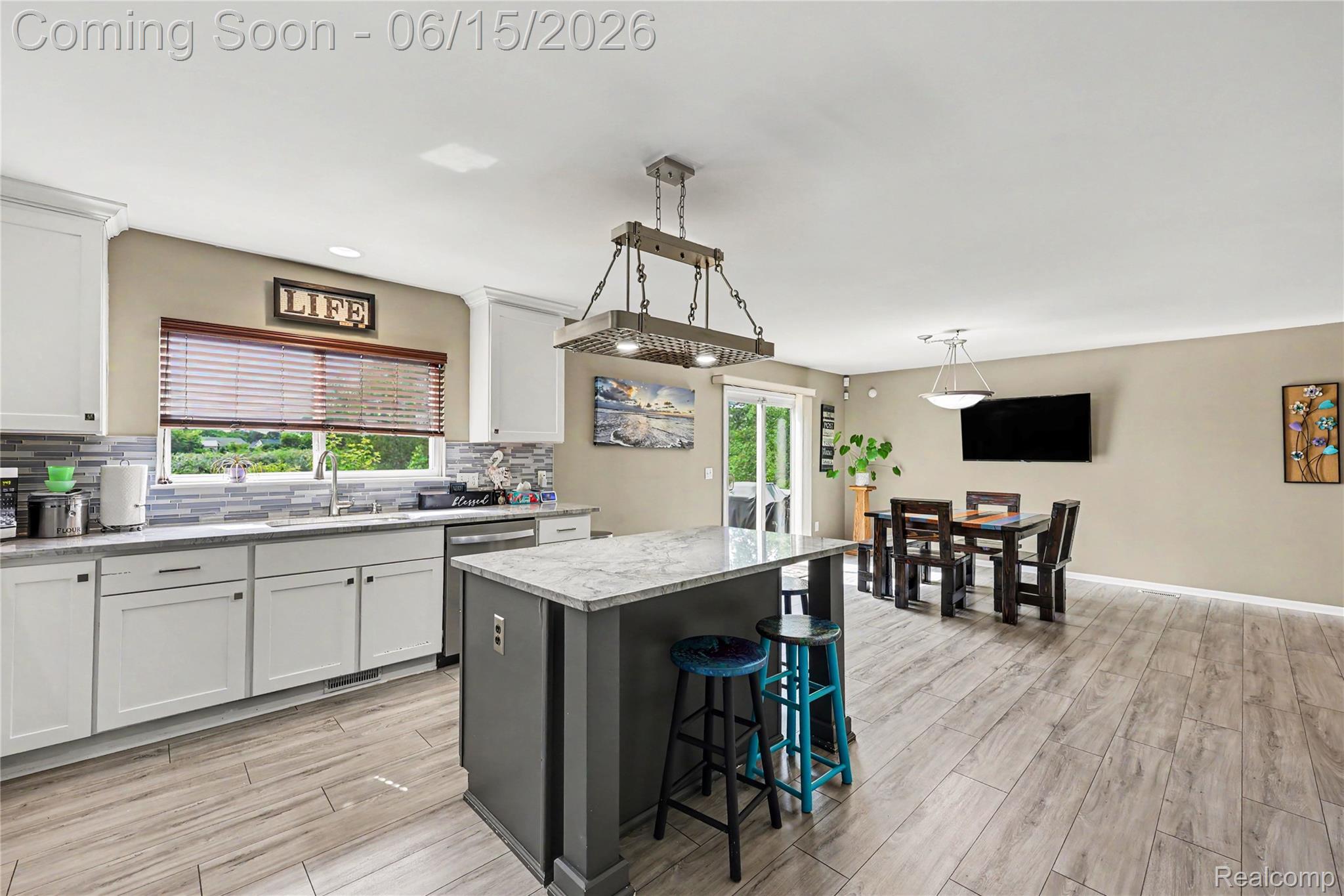 4448 Sunflower Circle