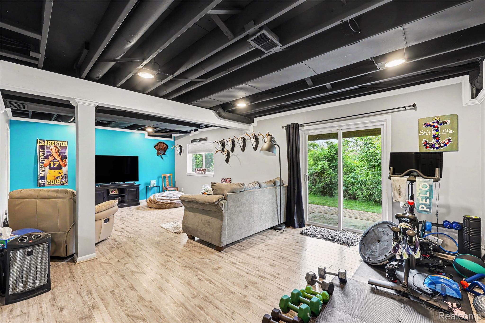 4448 Sunflower Circle