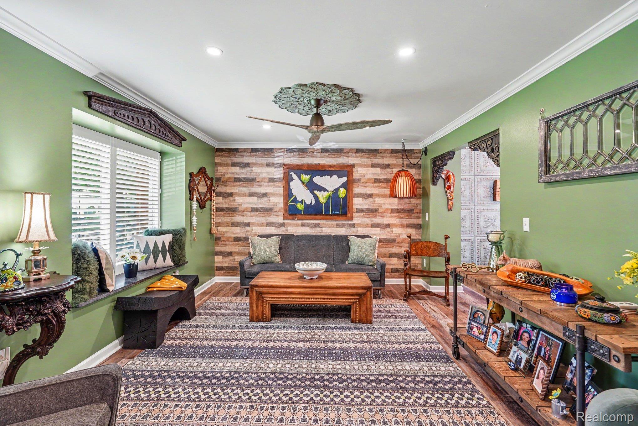 3544 Fort Drive