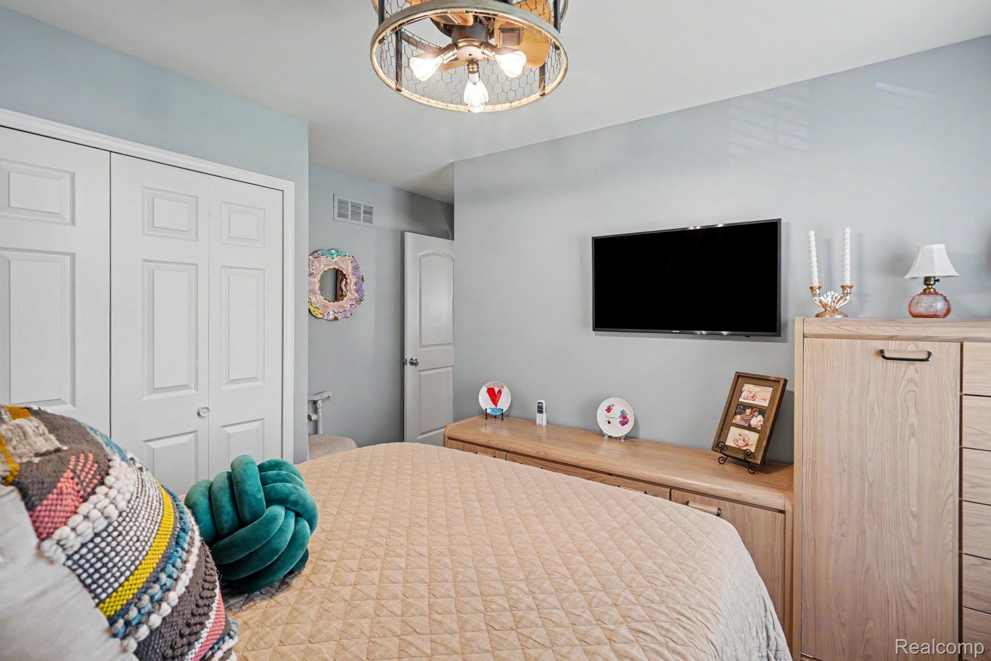 3544 Fort Drive