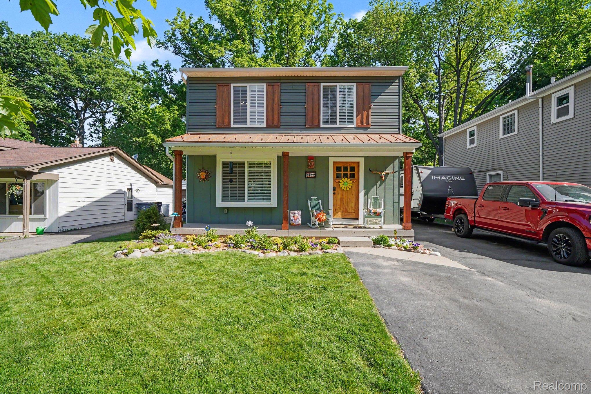 3544 Fort Drive