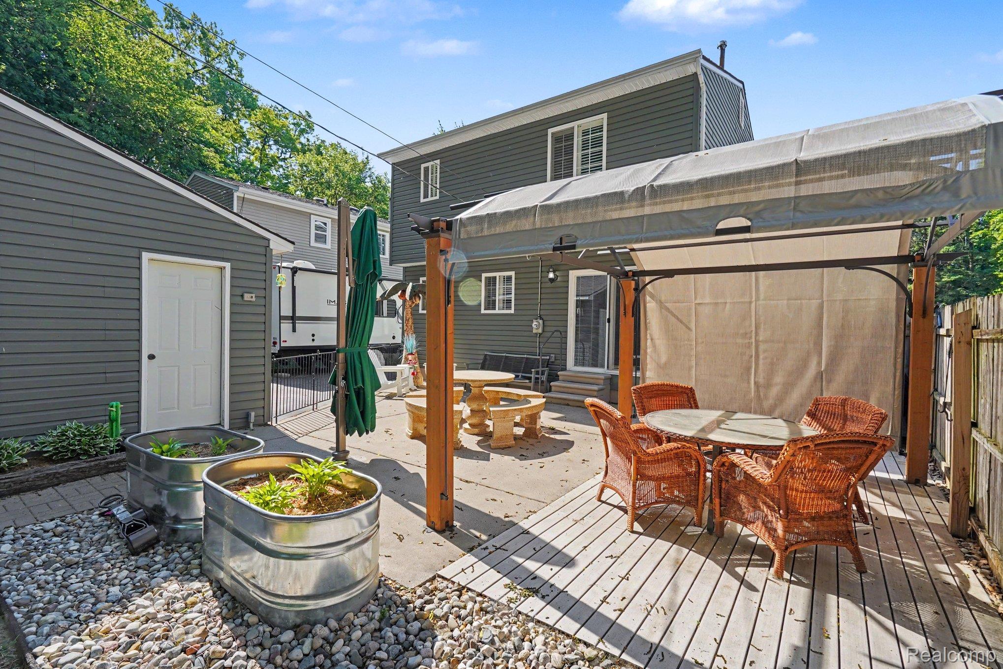 3544 Fort Drive