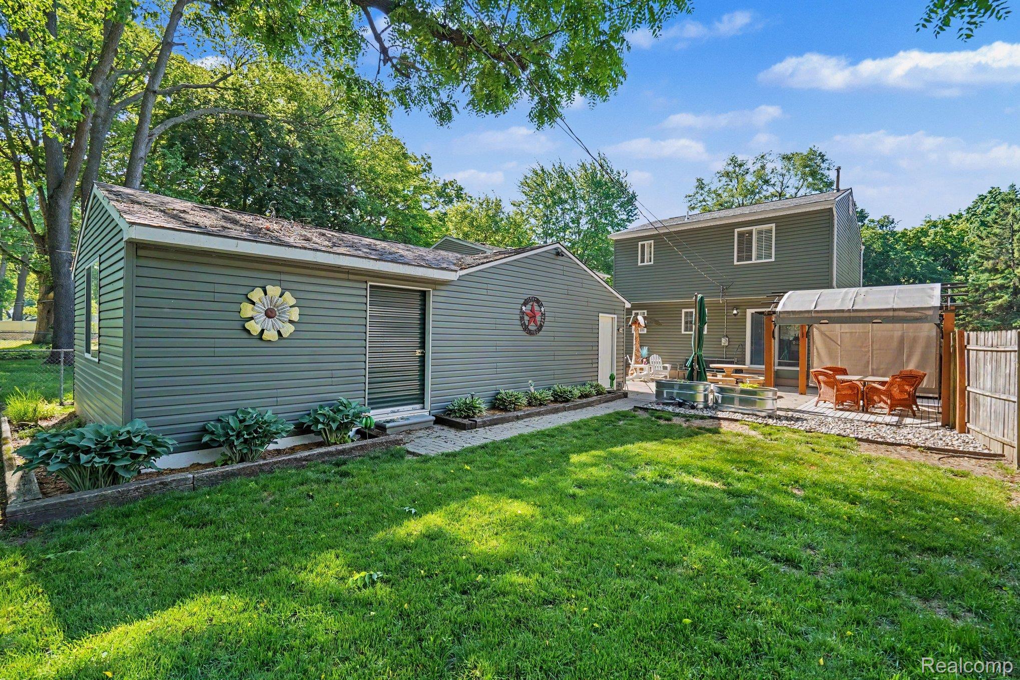 3544 Fort Drive