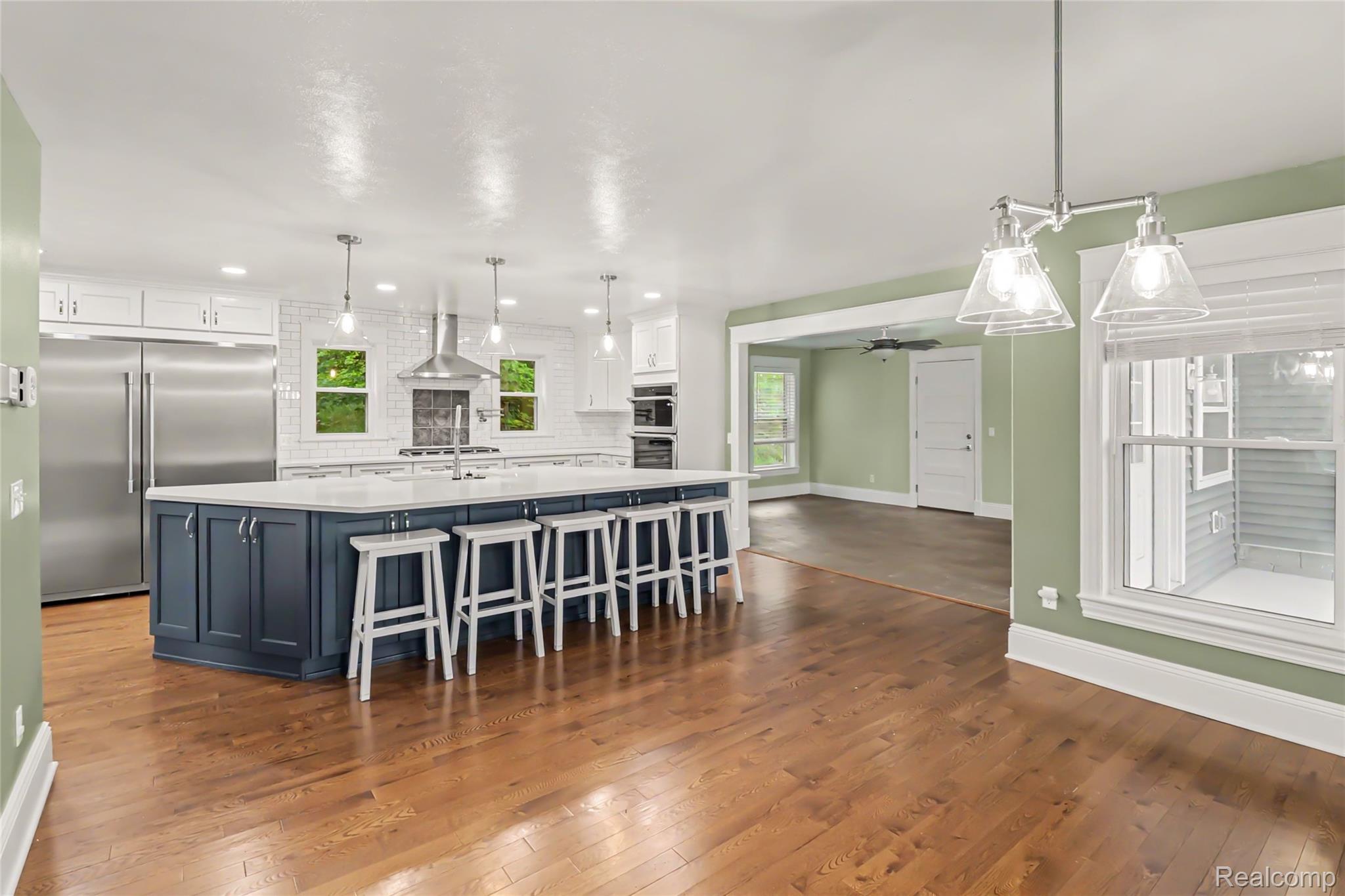 5031 Oakwood Road