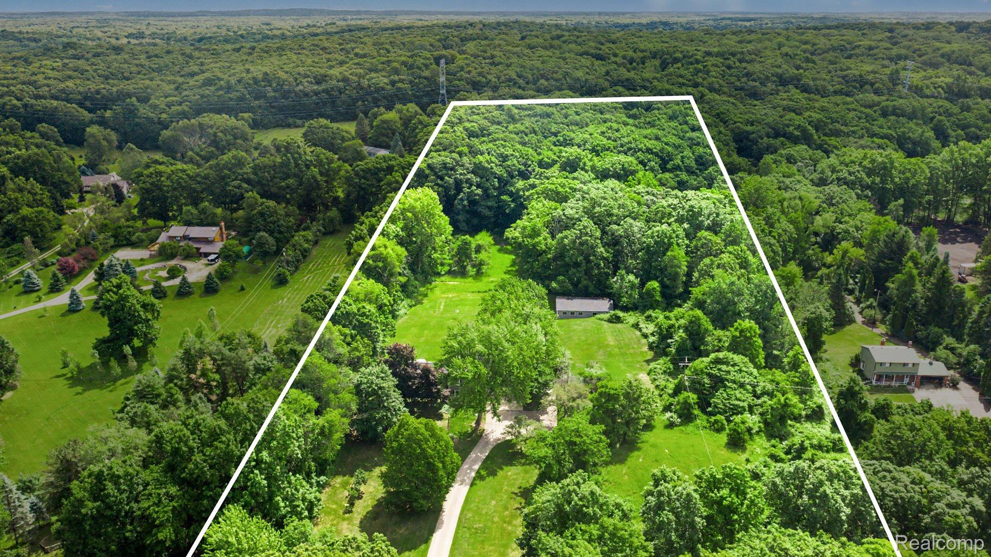 9100 Pine Knob Road