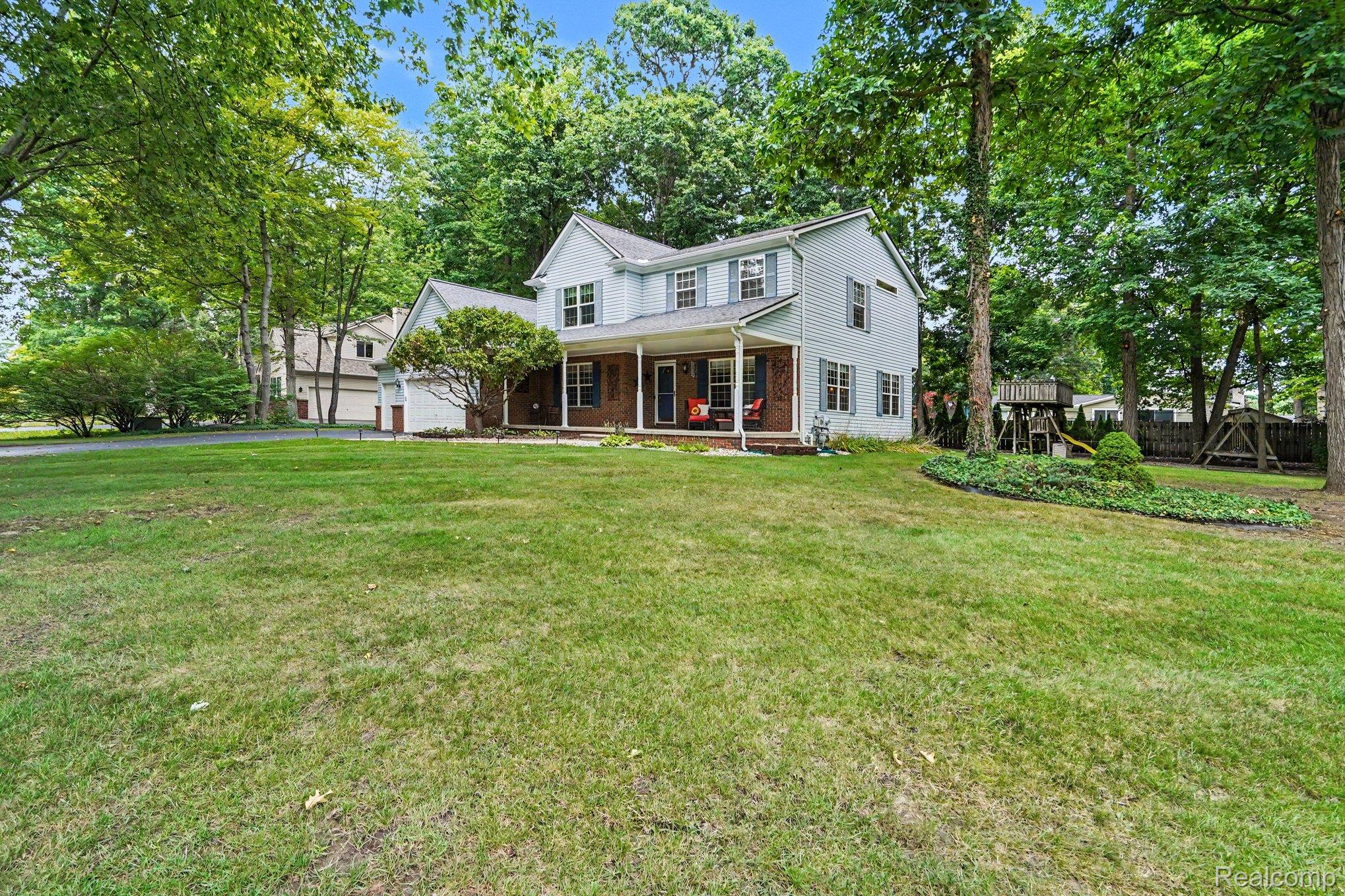 6290 Waldon Woods Drive
