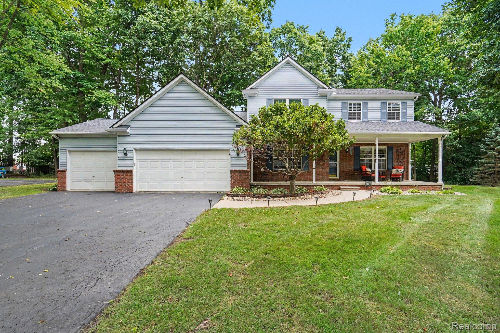 6290 Waldon Woods Drive