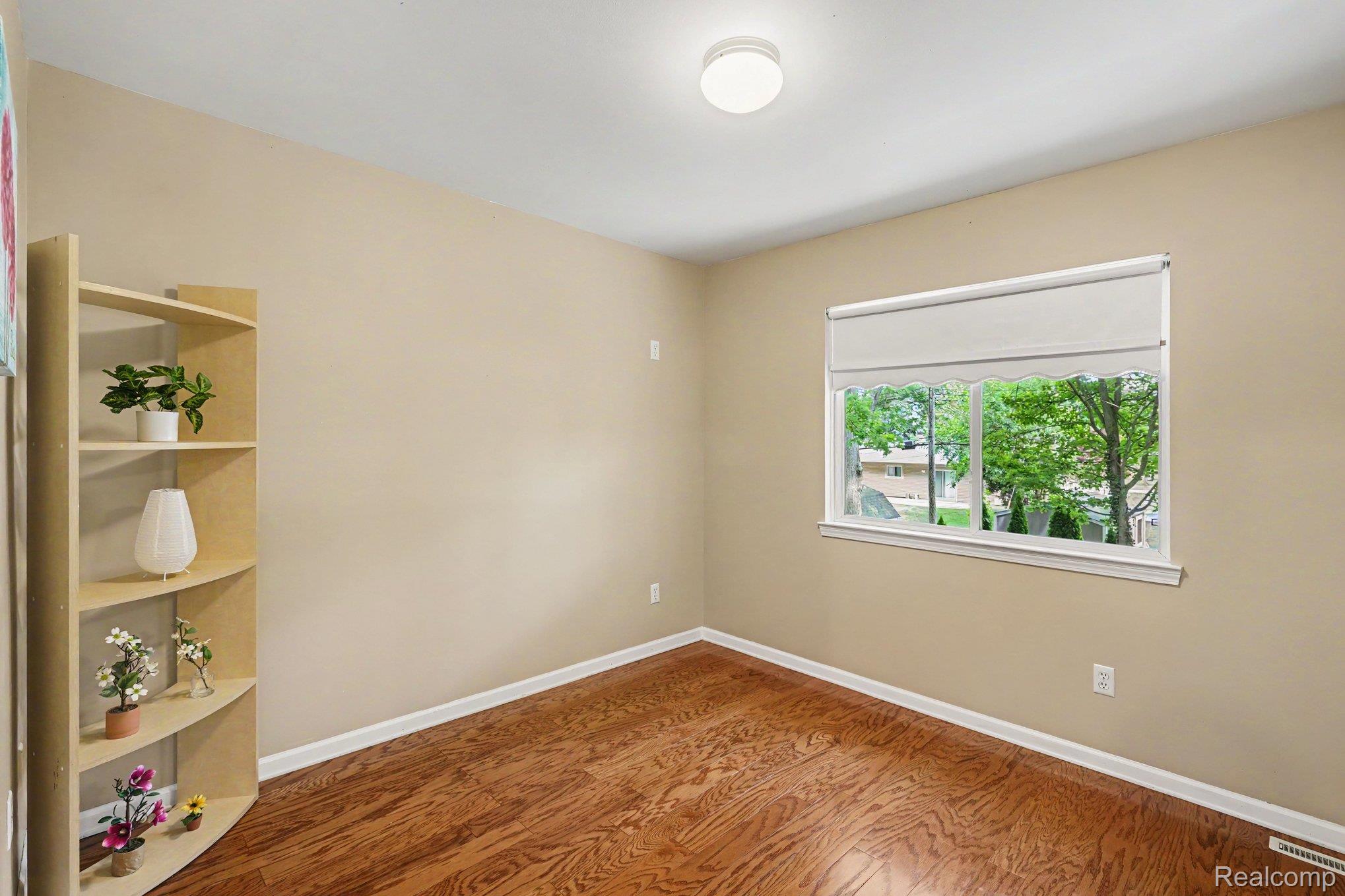 6290 Waldon Woods Drive