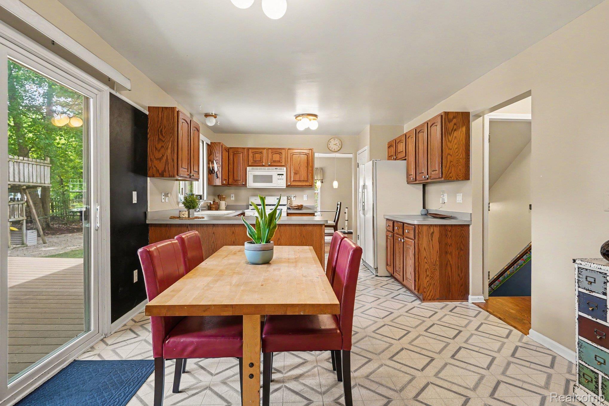 6290 Waldon Woods Drive