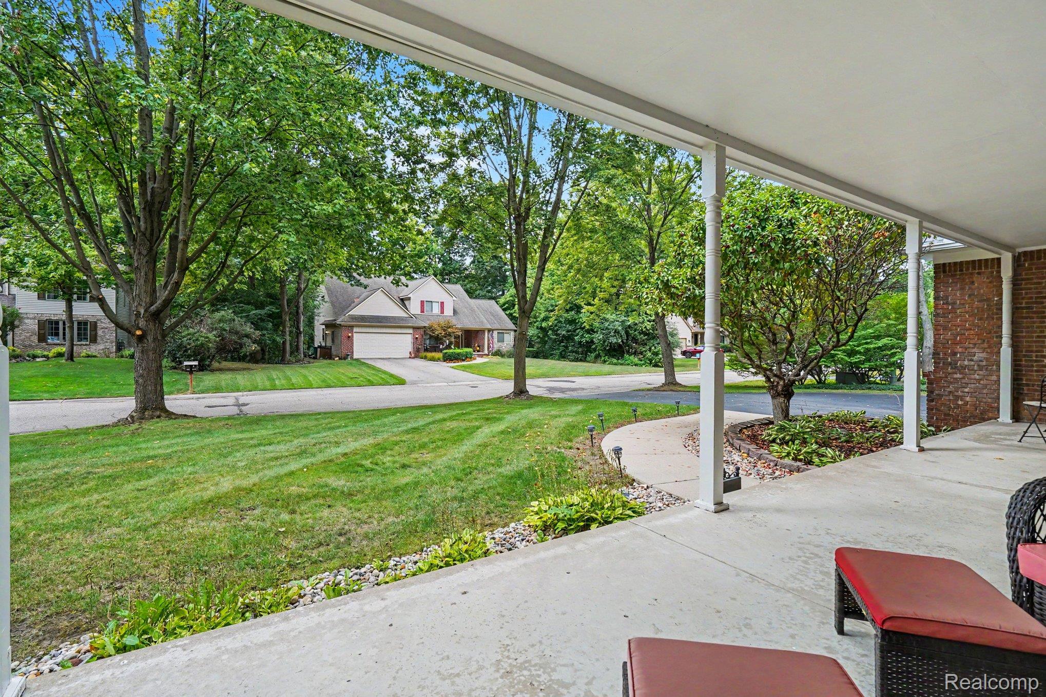 6290 Waldon Woods Drive