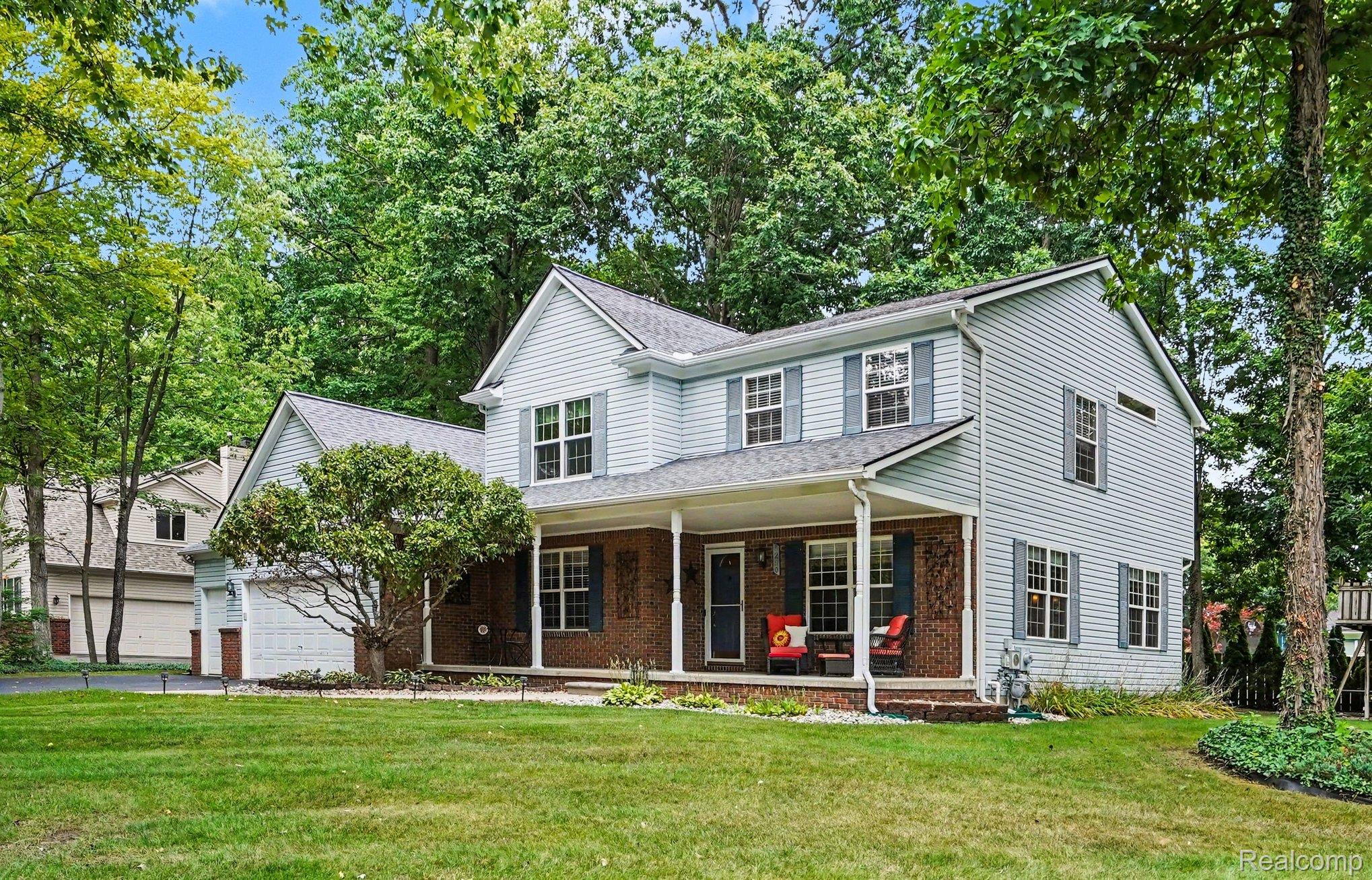 6290 Waldon Woods Drive