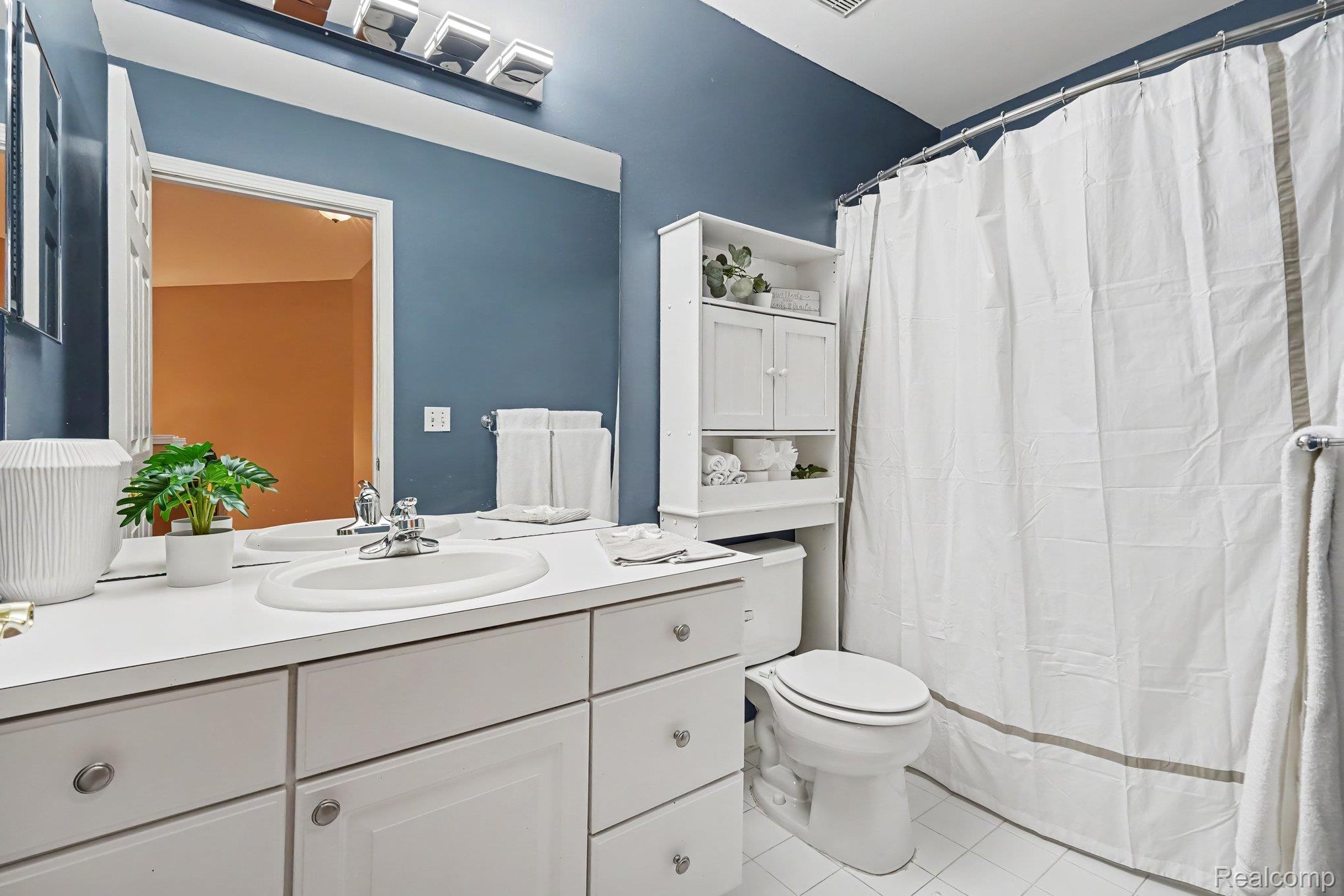 5162 Glenwood Creek