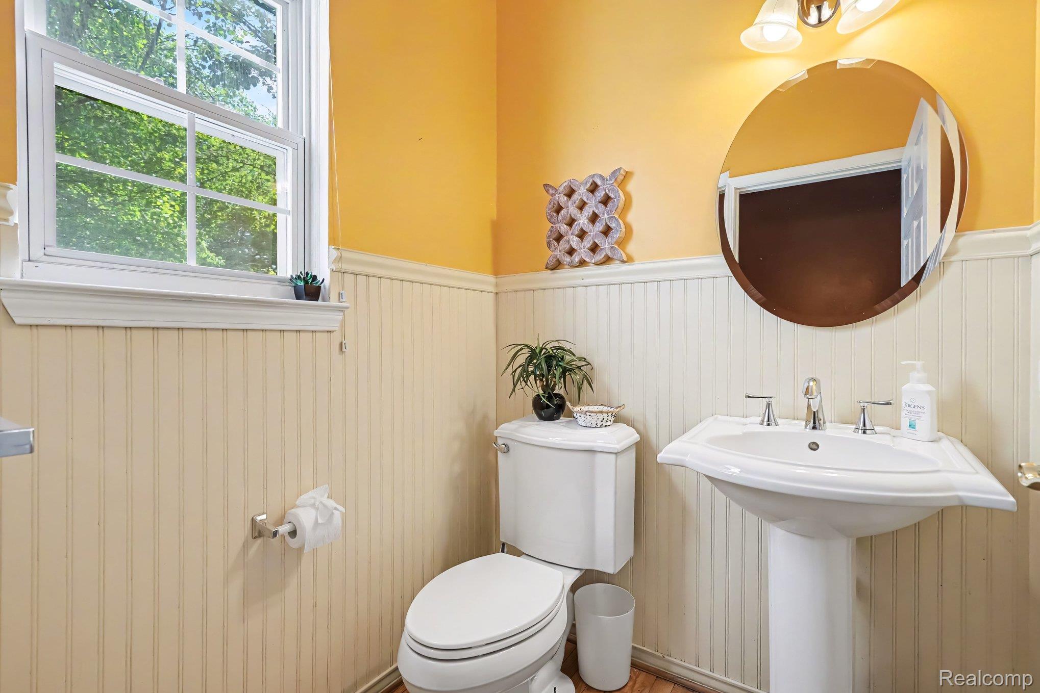 5162 Glenwood Creek