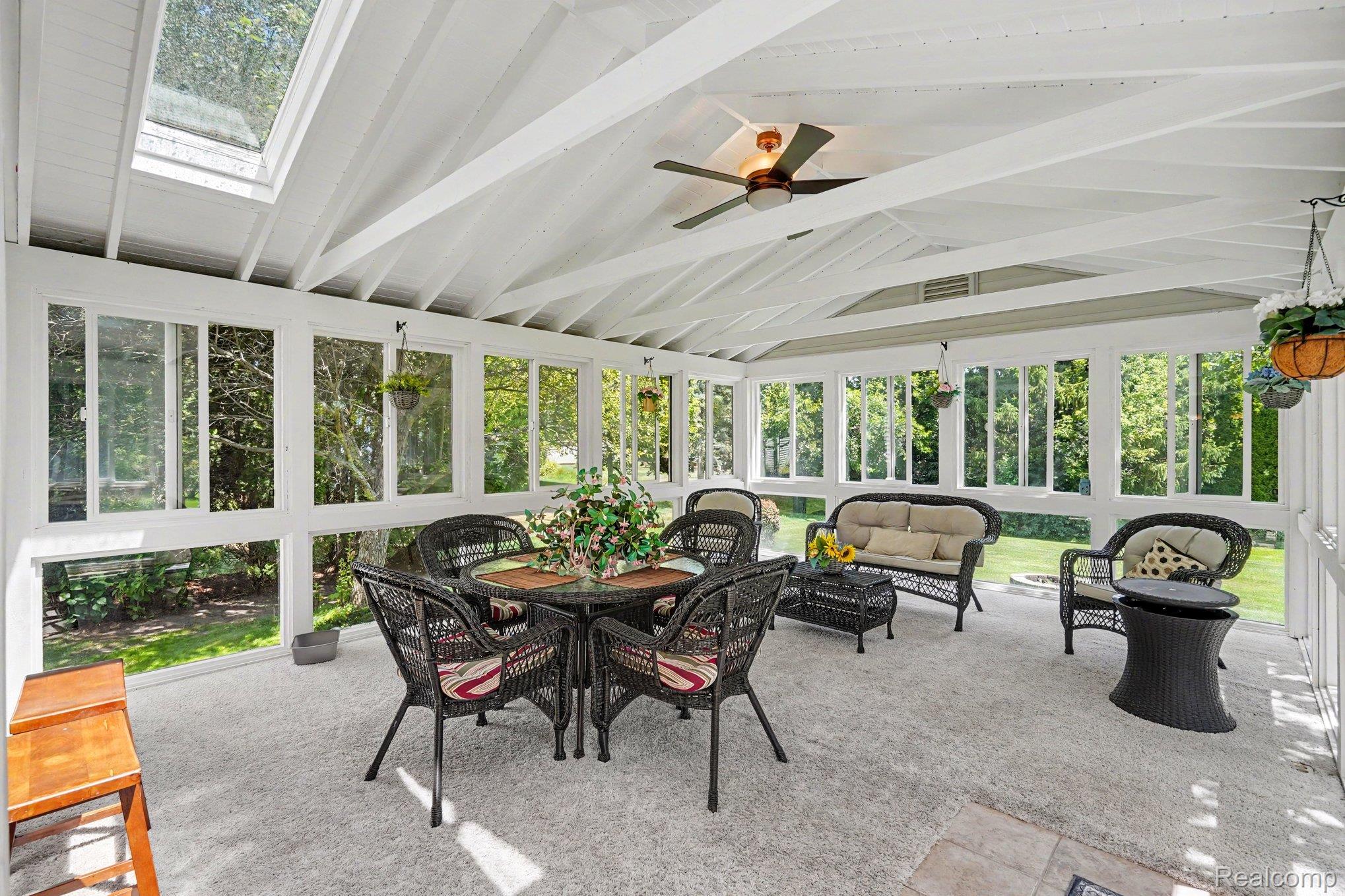 5162 Glenwood Creek
