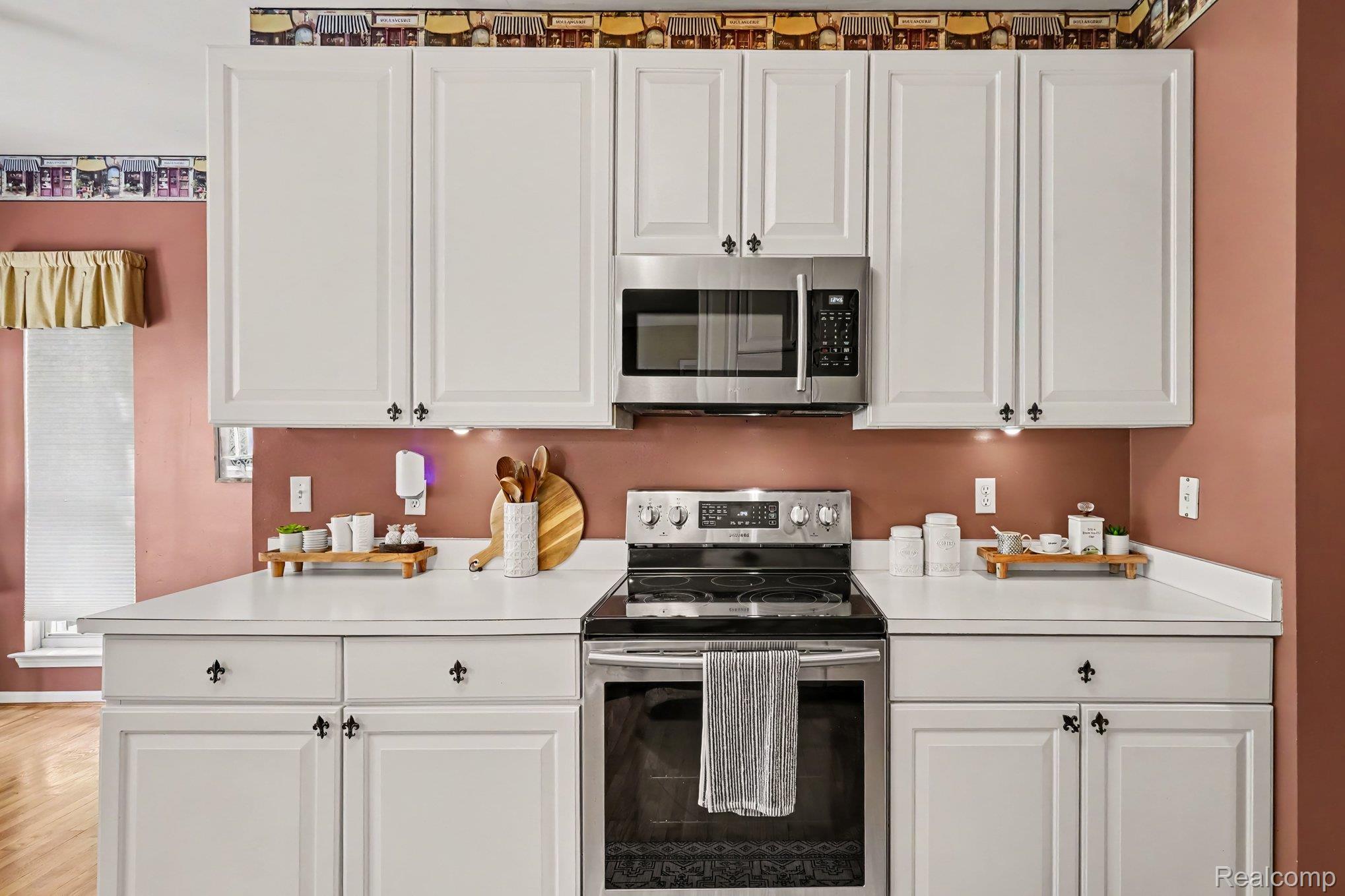 5162 Glenwood Creek