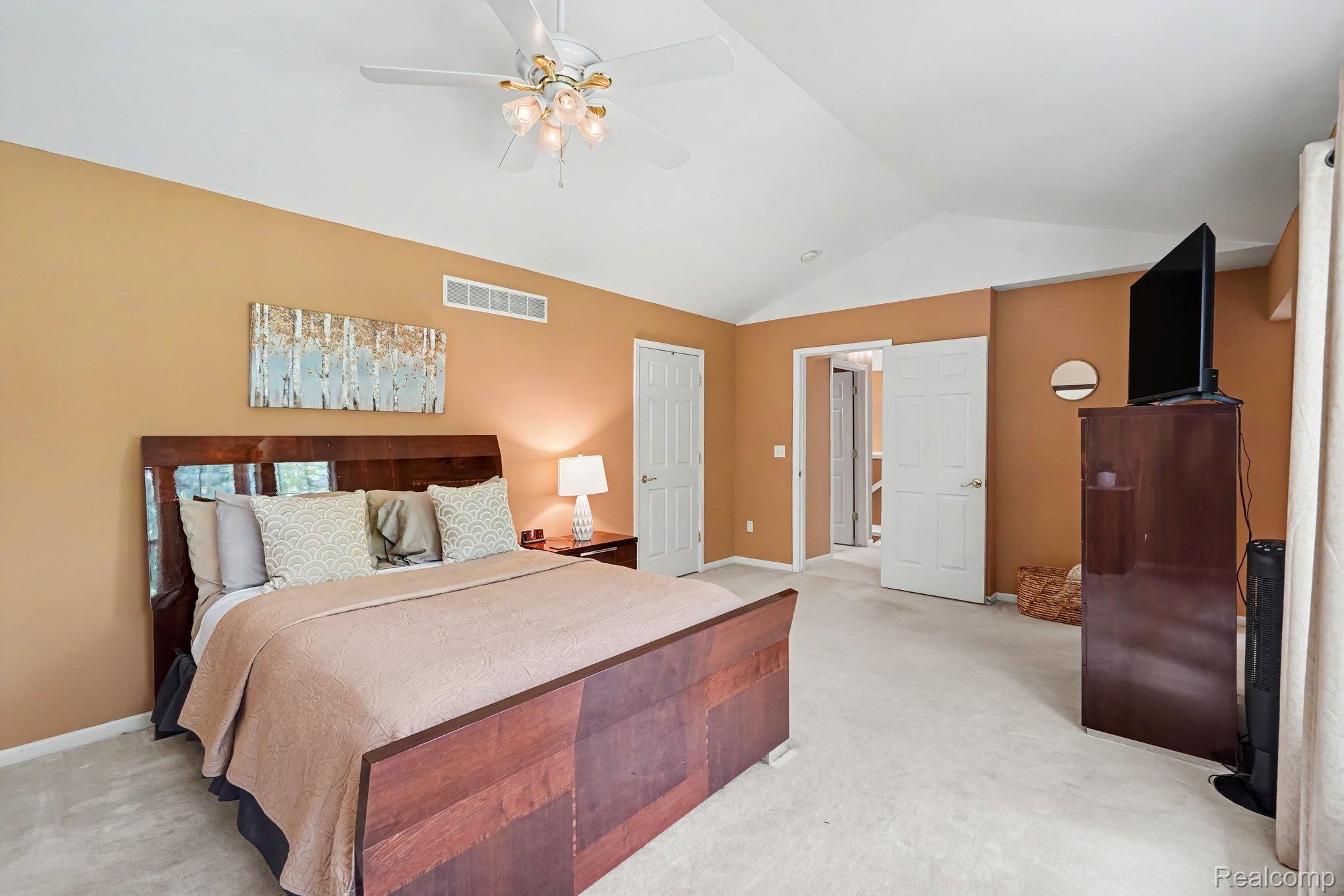 5162 Glenwood Creek