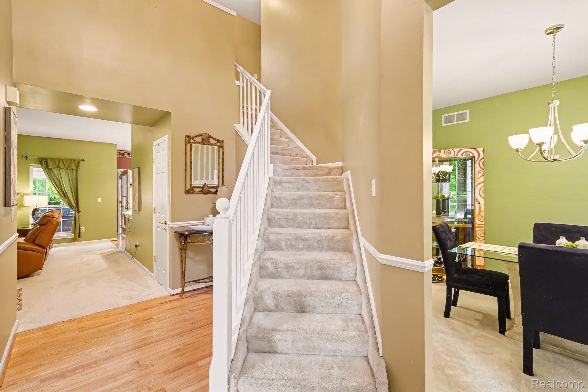 5162 Glenwood Creek