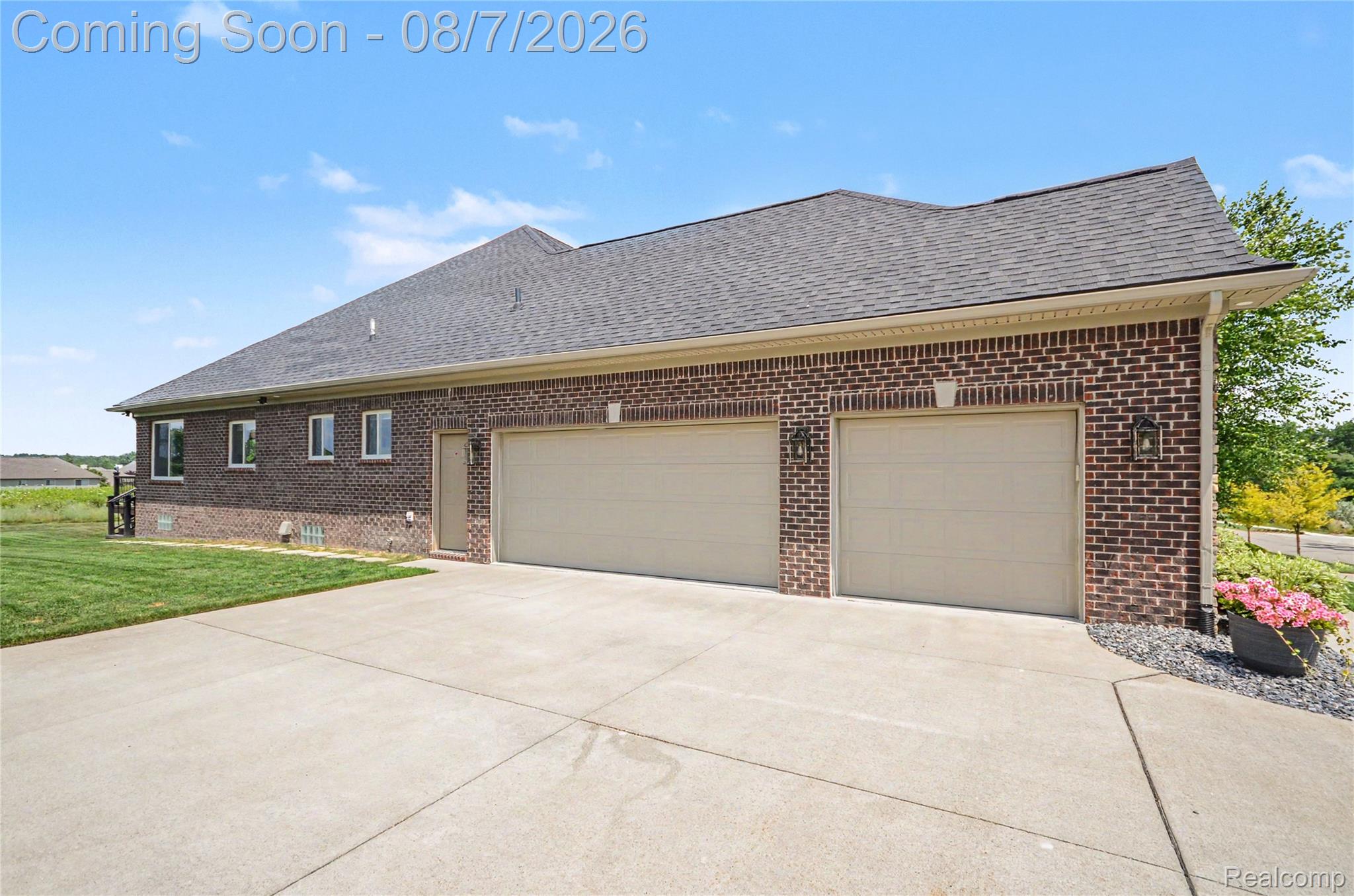 442 Overlook Drive