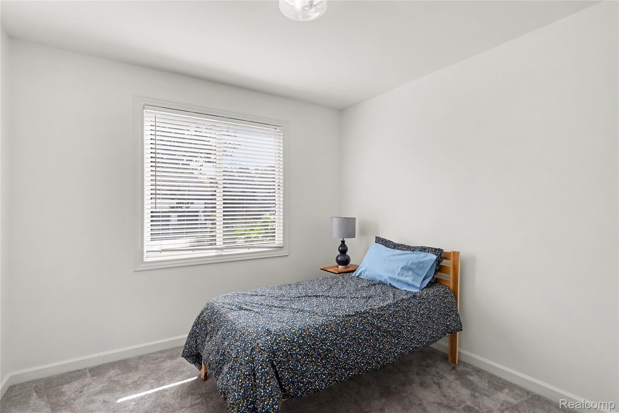 5929 Scott Circle