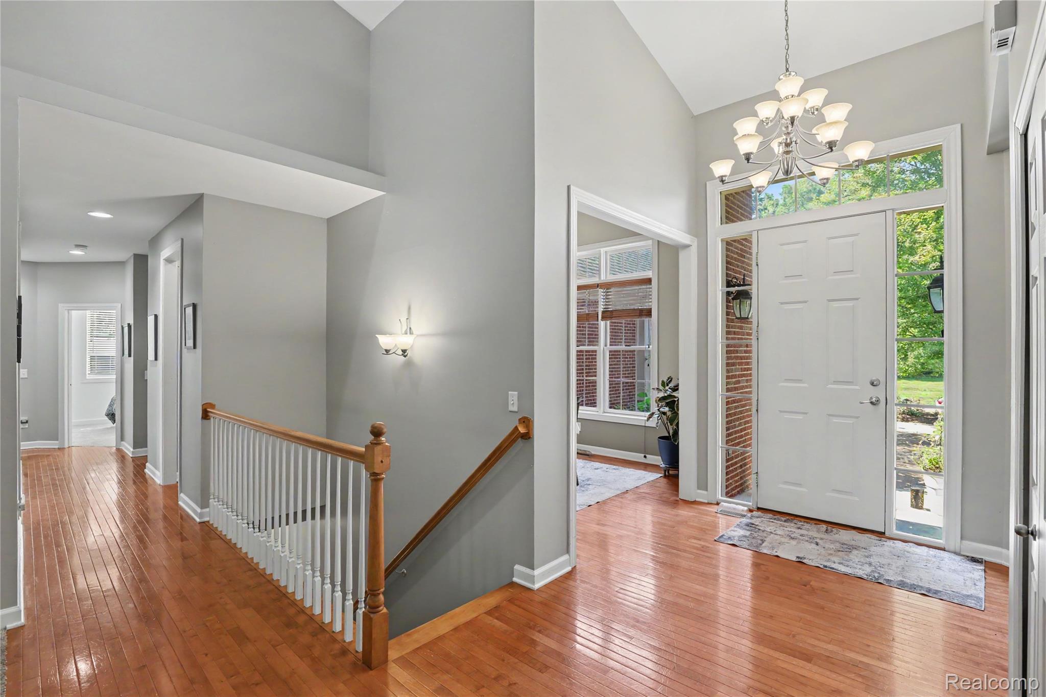 5929 Scott Circle