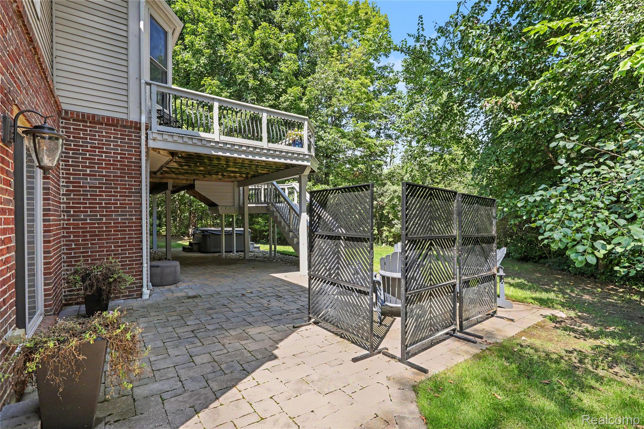 5929 Scott Circle