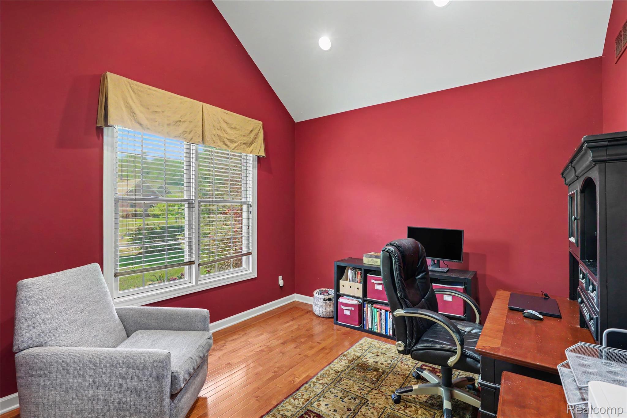 5929 Scott Circle
