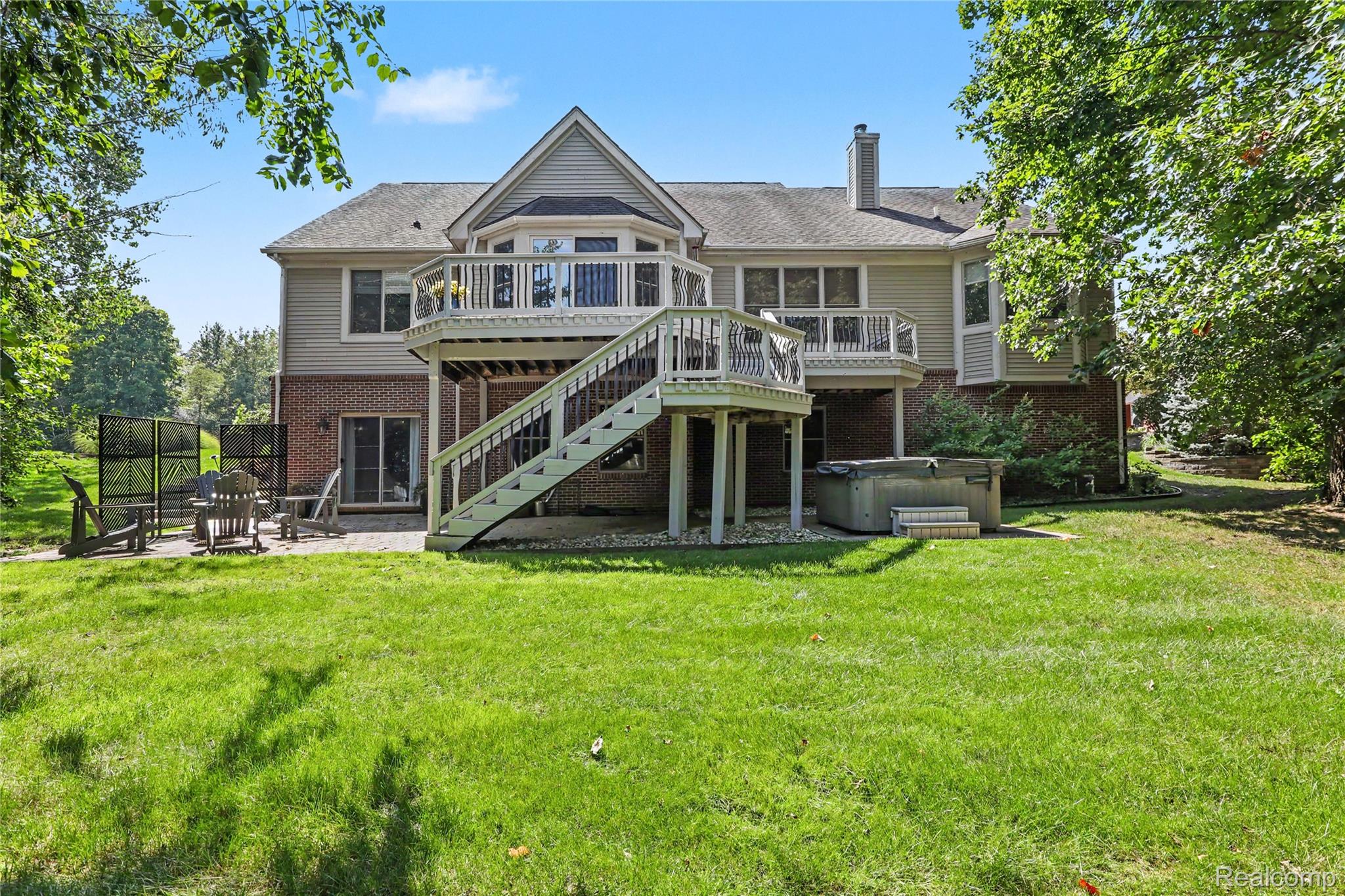 5929 Scott Circle