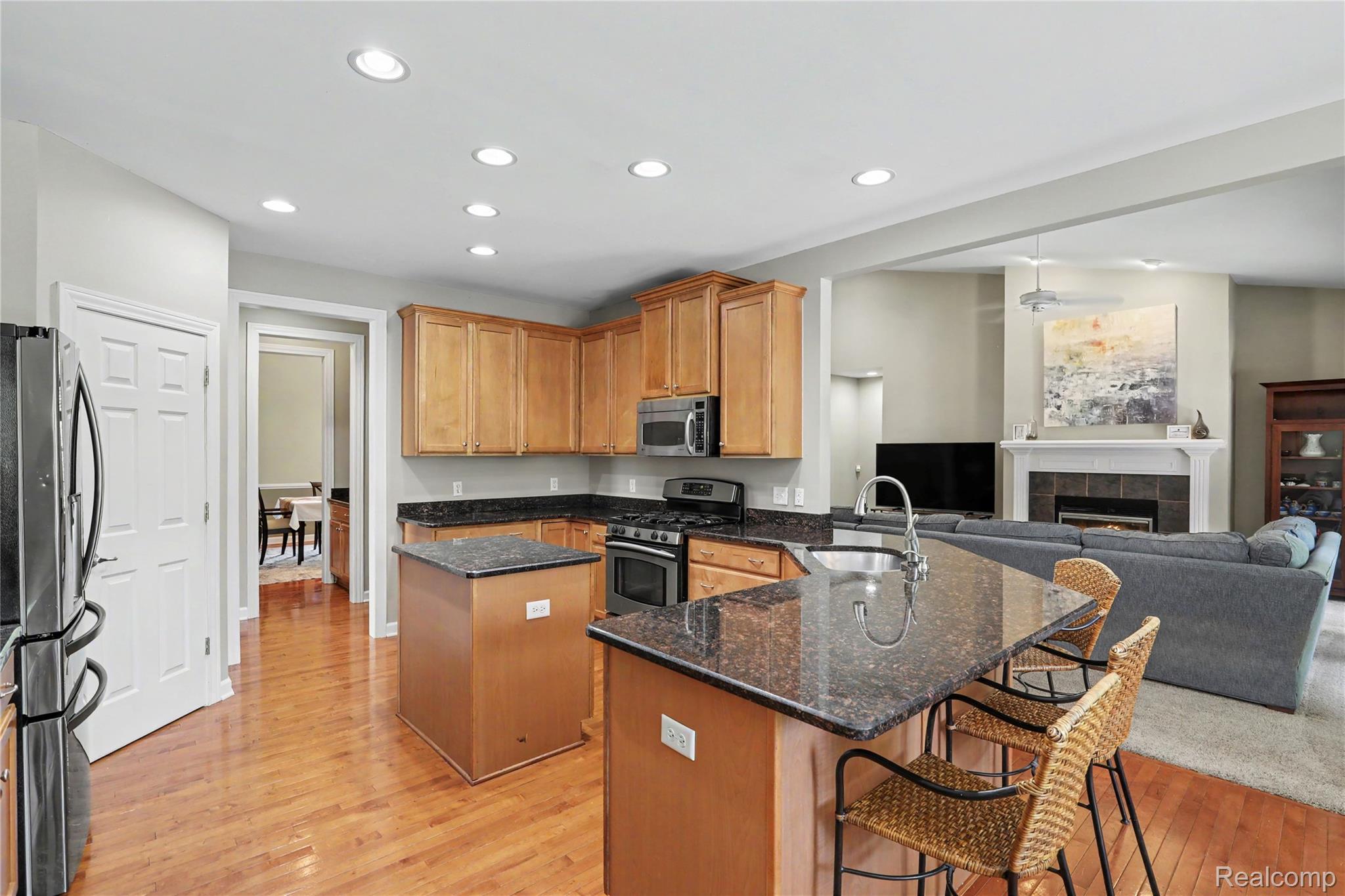 5929 Scott Circle