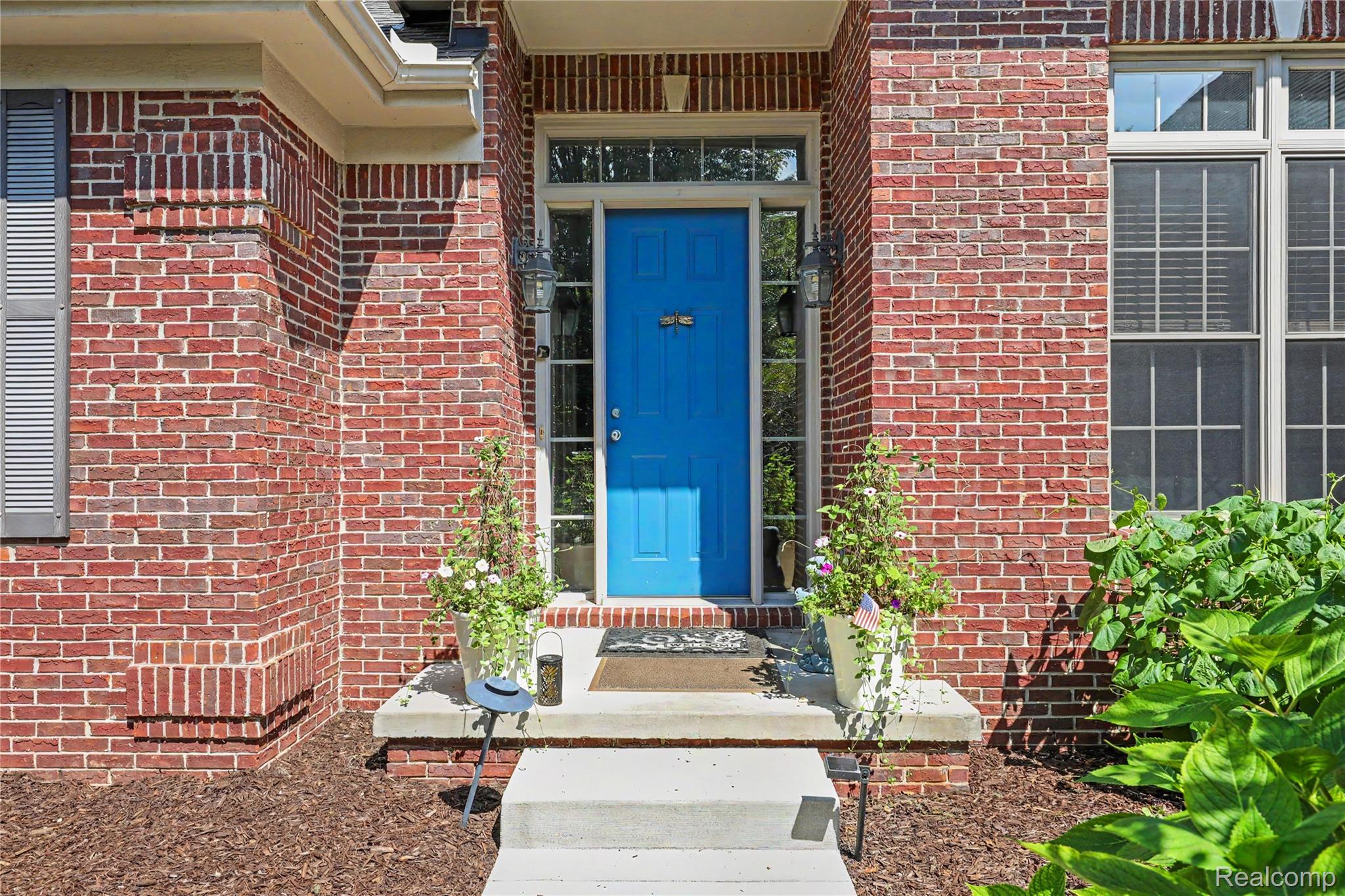 5929 Scott Circle