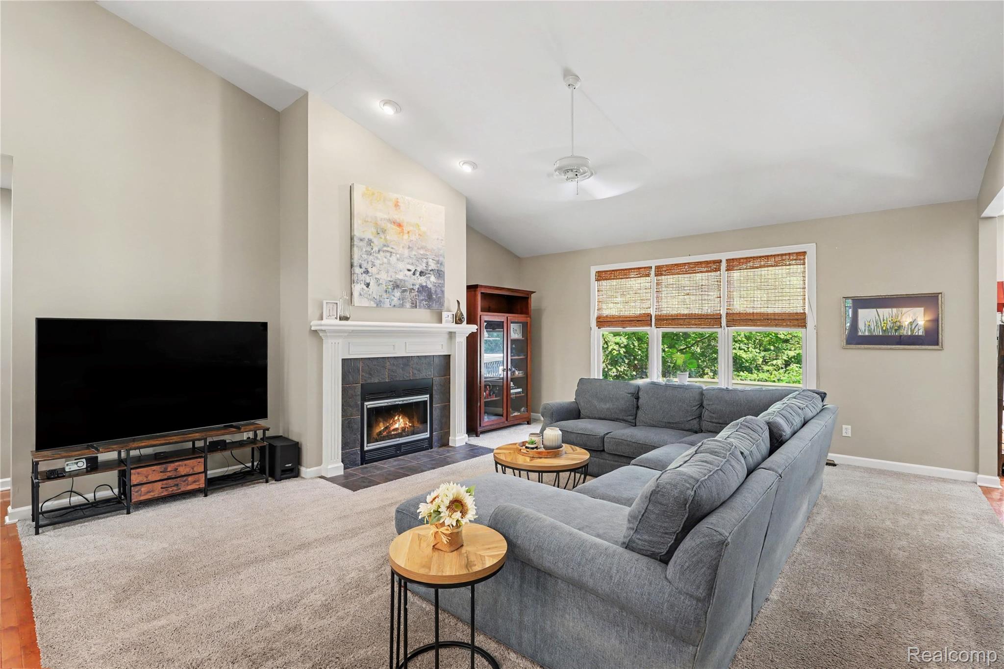 5929 Scott Circle