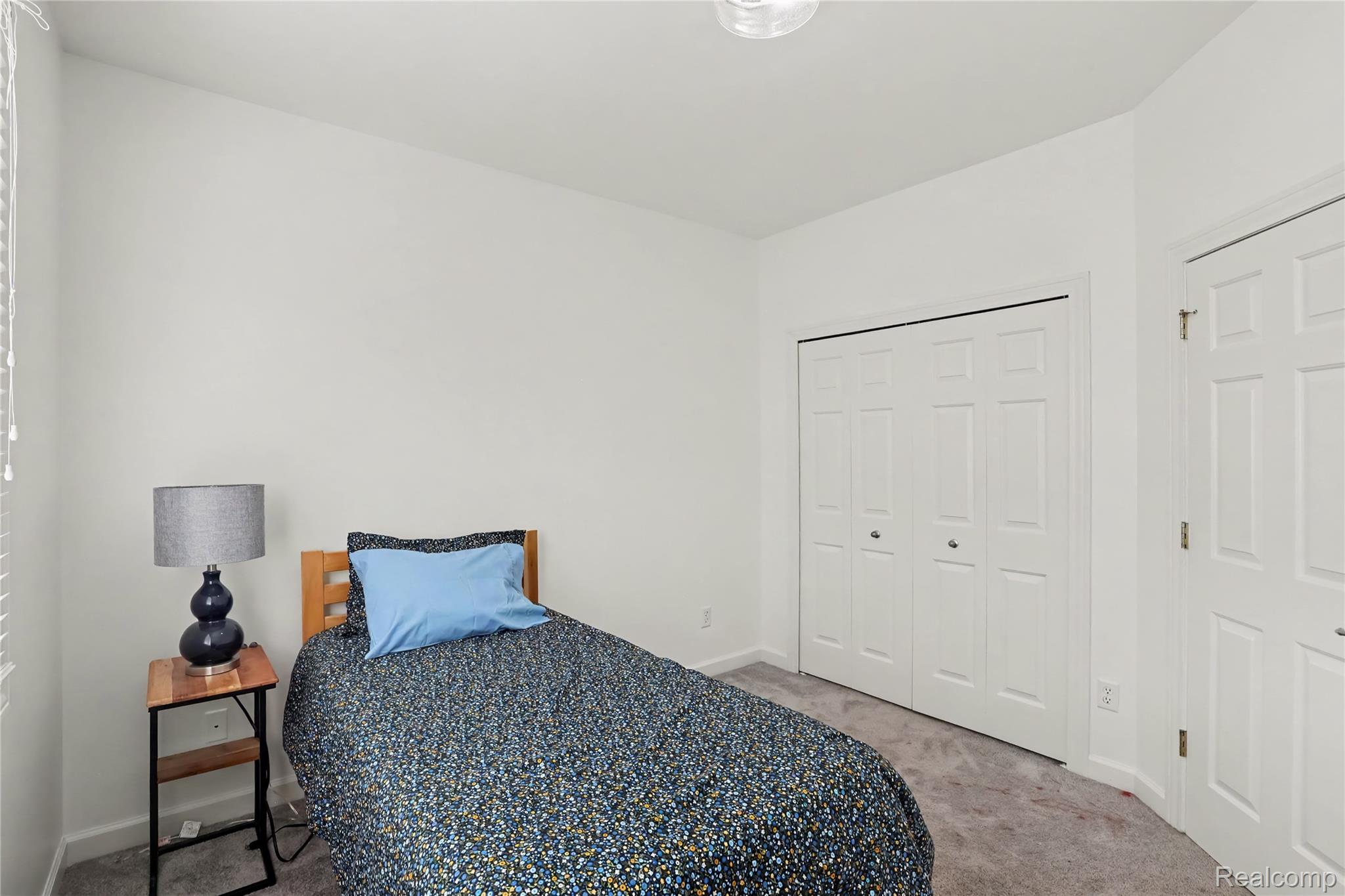 5929 Scott Circle