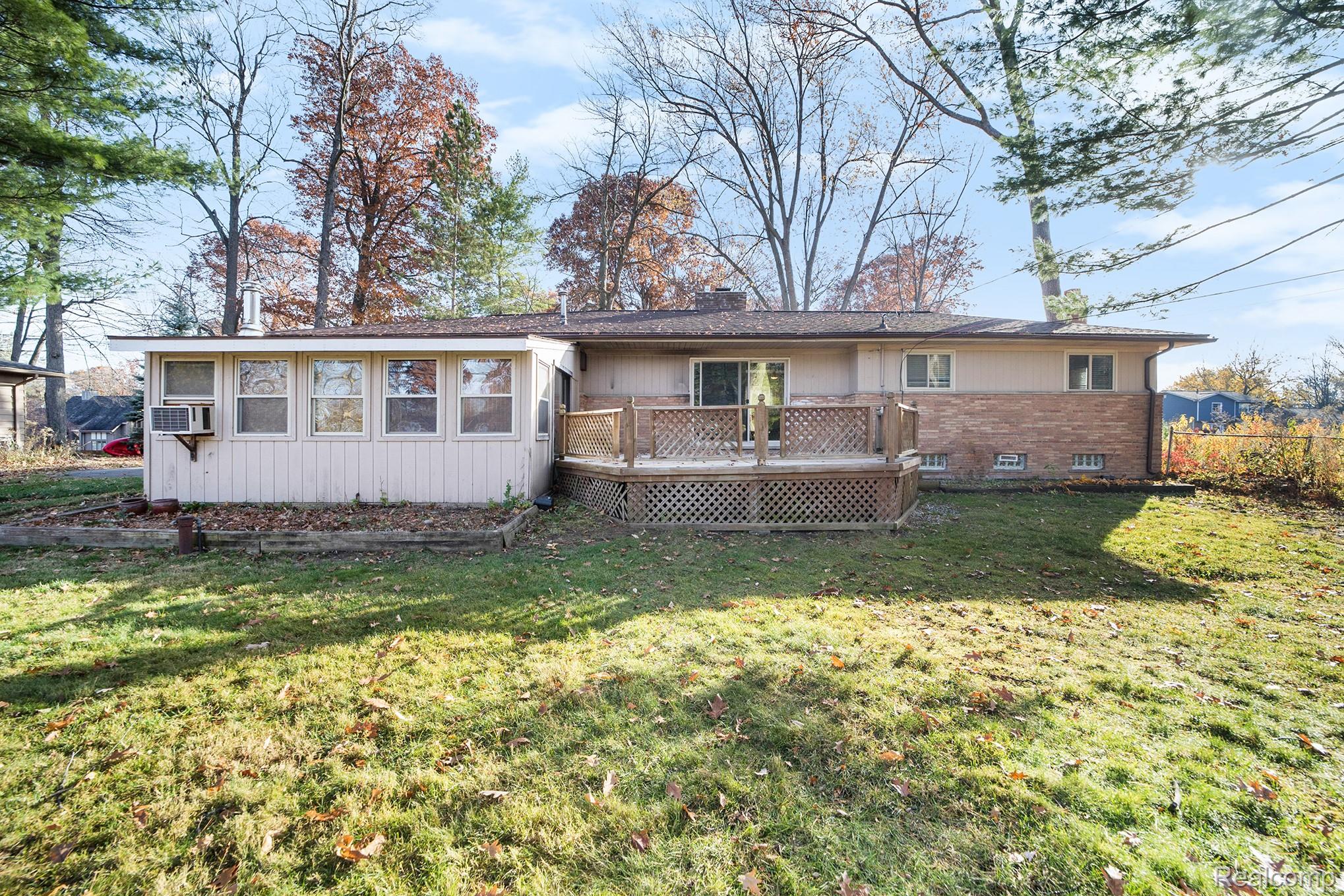 5935 Chickadee Lane
