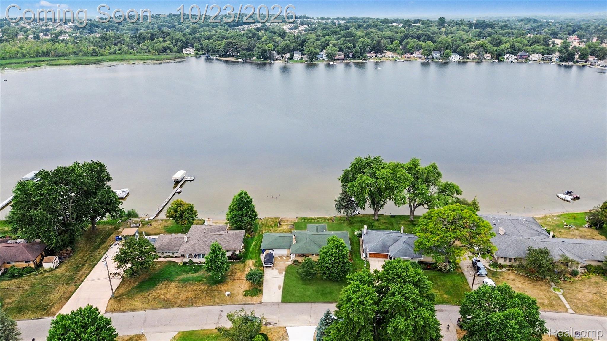 98 Edgelake Drive