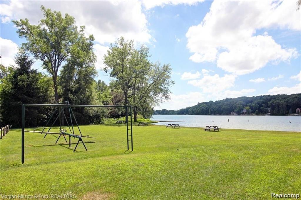4726 Rosedale Court